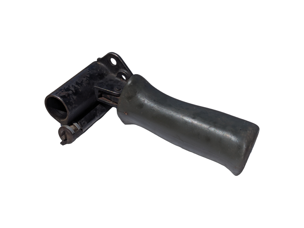 aug-charging-handle